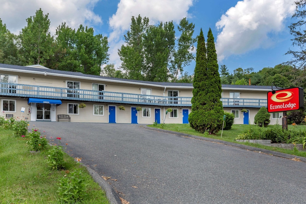 Econo Lodge Lee - Great Barrington 1/65