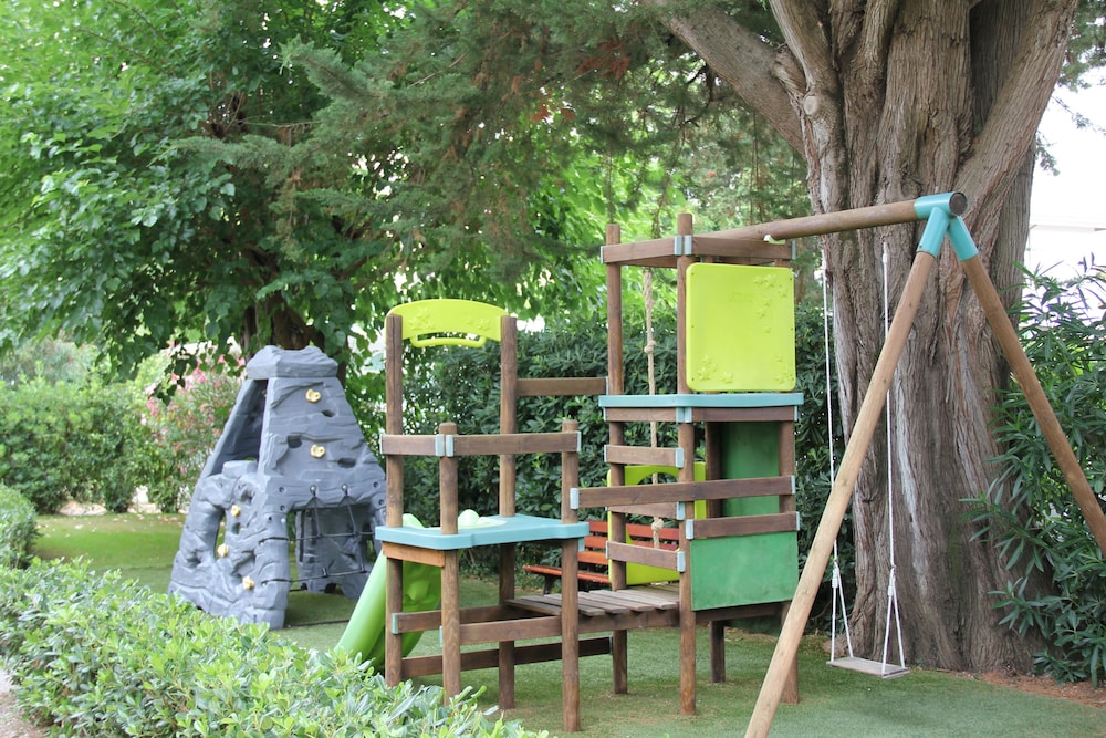 Relais & Residence Villa Mazzanta 37/50