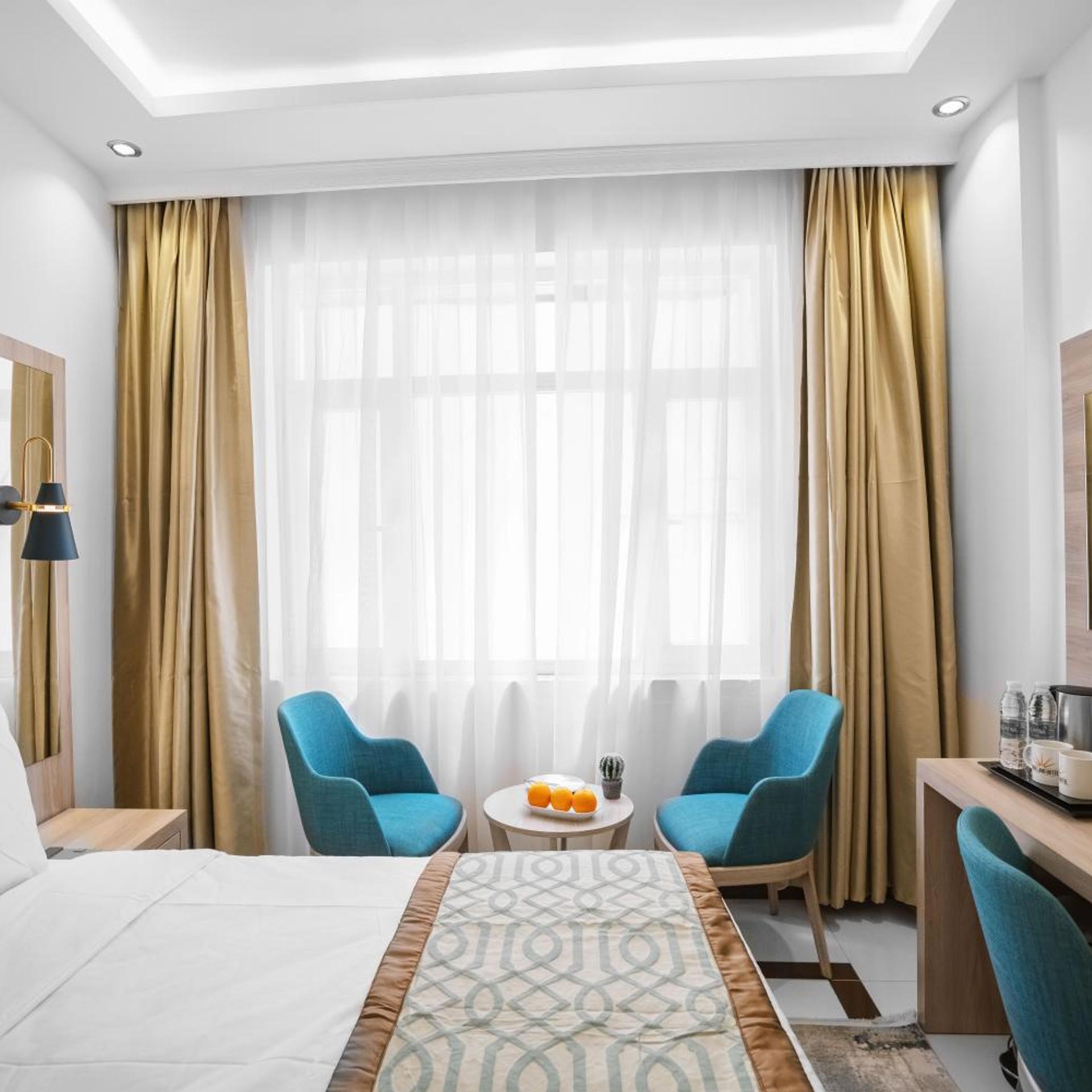 Noor Land Hotel, Baghdad 24/60