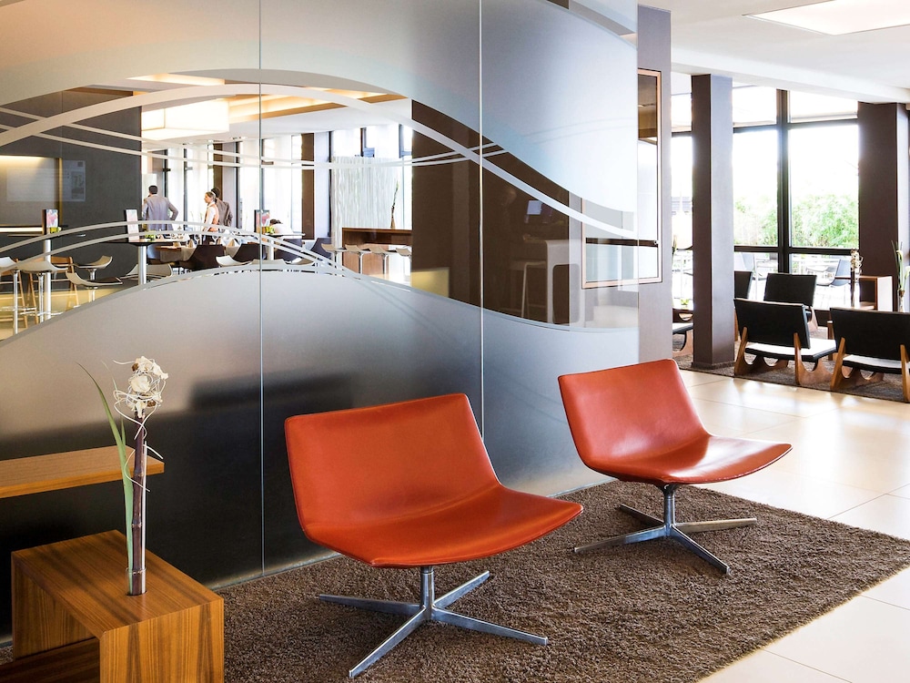 NOVOTEL NUERNBERG MESSEZENTRUM 49/58