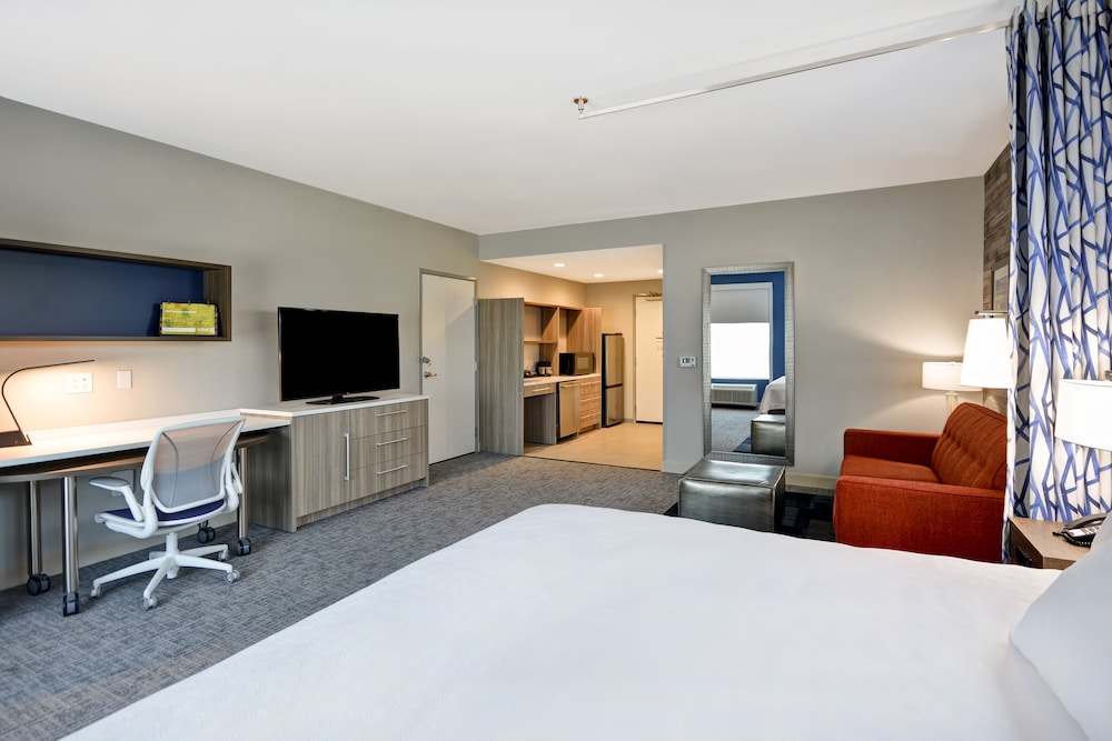 Home2 Suites by Hilton Palm Bay Melbourne I 95 19/40