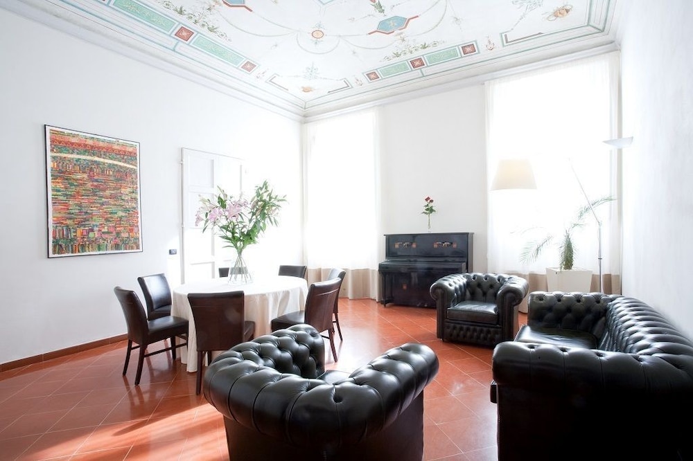 Palazzo Galletti Abbiosi 28/50