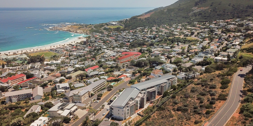 The Crystal Apartments in CAPE TOWN - WESTERN CAPE