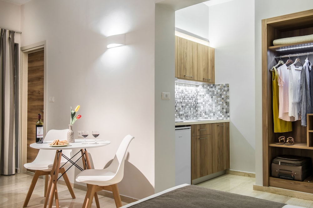 Marianthi Apartments 6/66