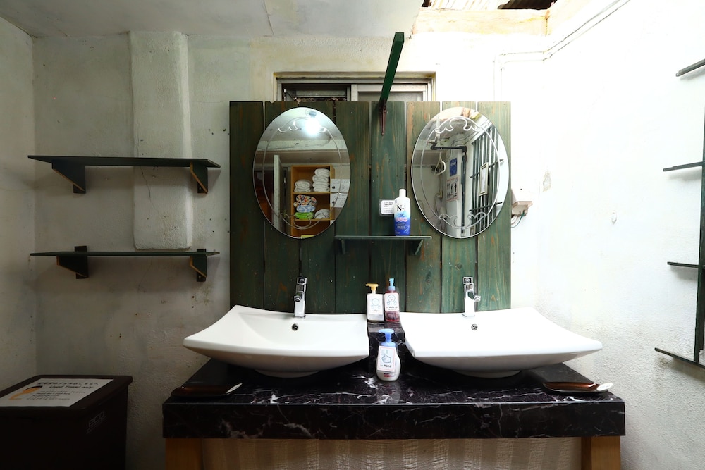 Goyah-So Guesthouse 66/72