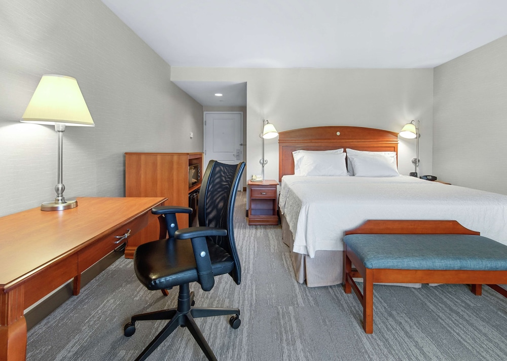Hampton Inn & Suites North Conway 34/39