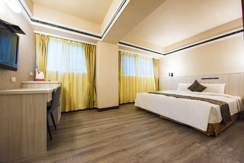 SUPERIOR, DOUBLE BED