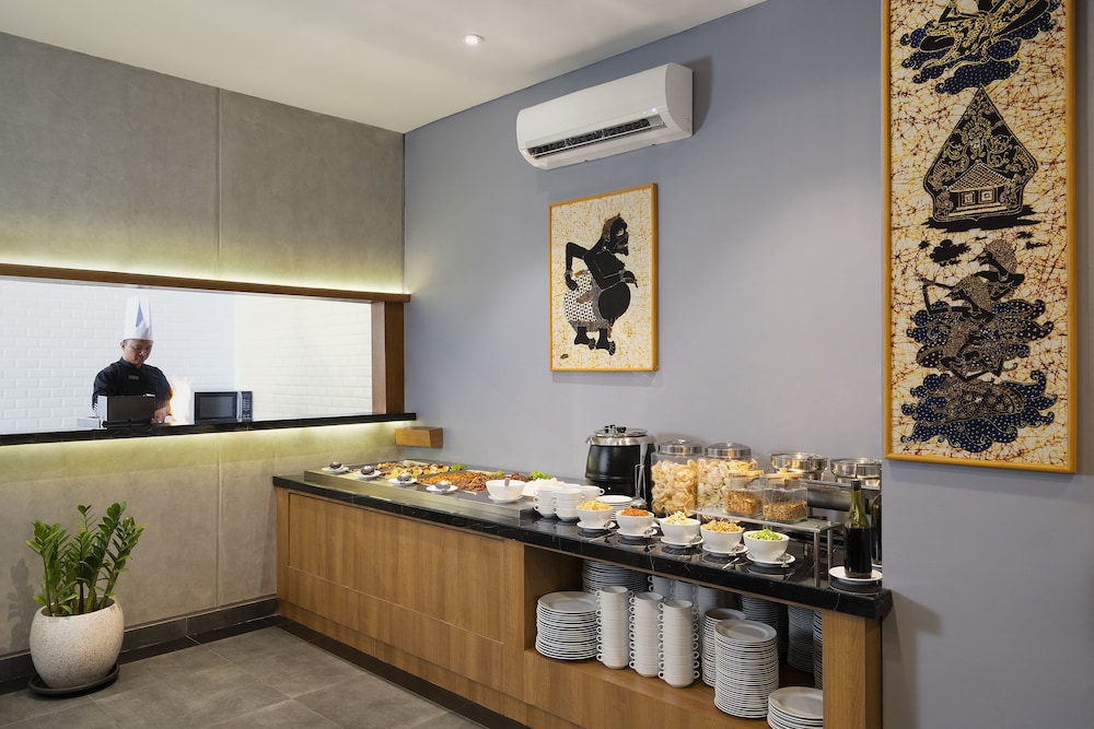 Batiqa Hotel Darmo 59/68