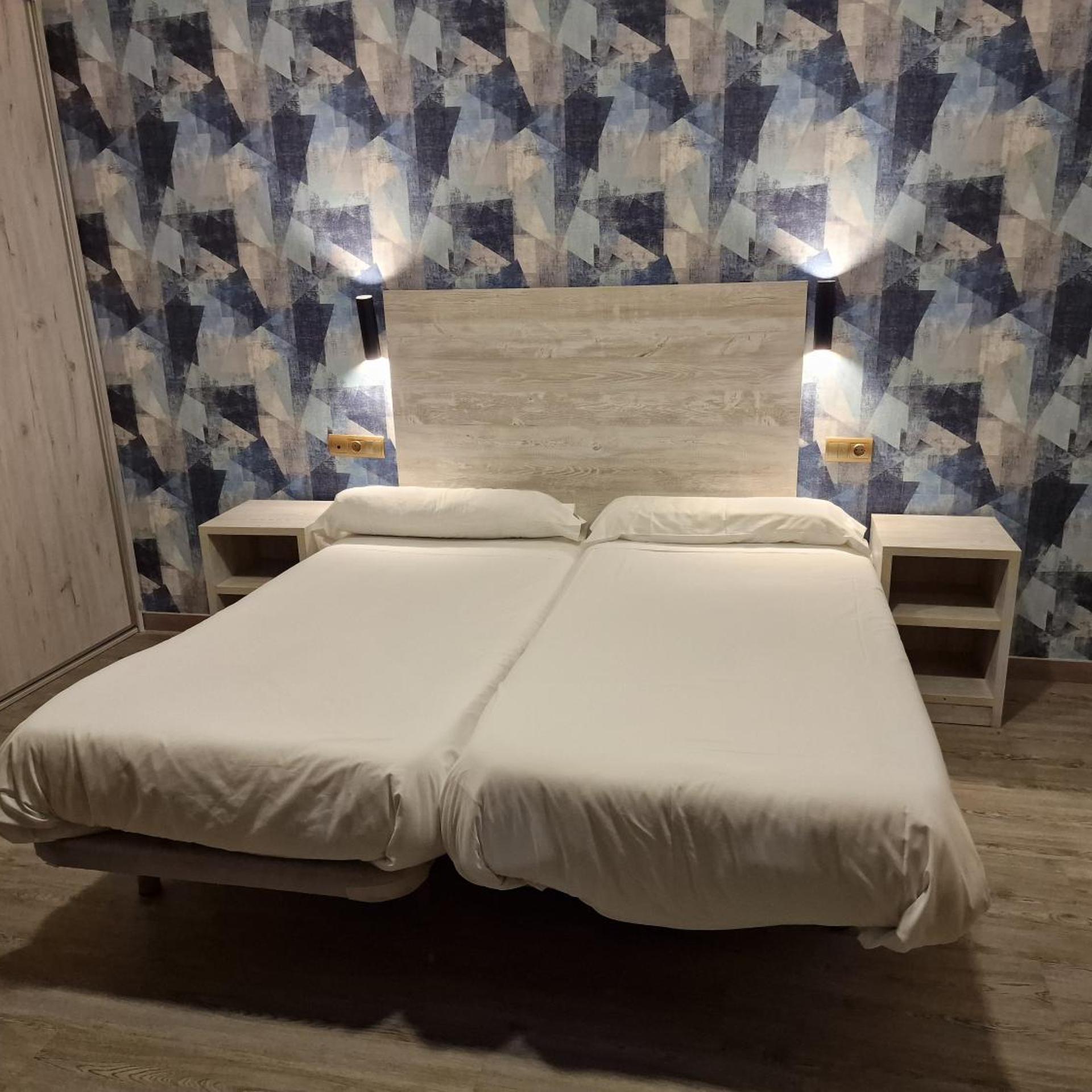 Hotel La Duquesa 16/50