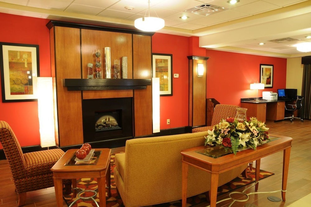Holiday Inn Express Hotel Suites Bainbridge 36/53
