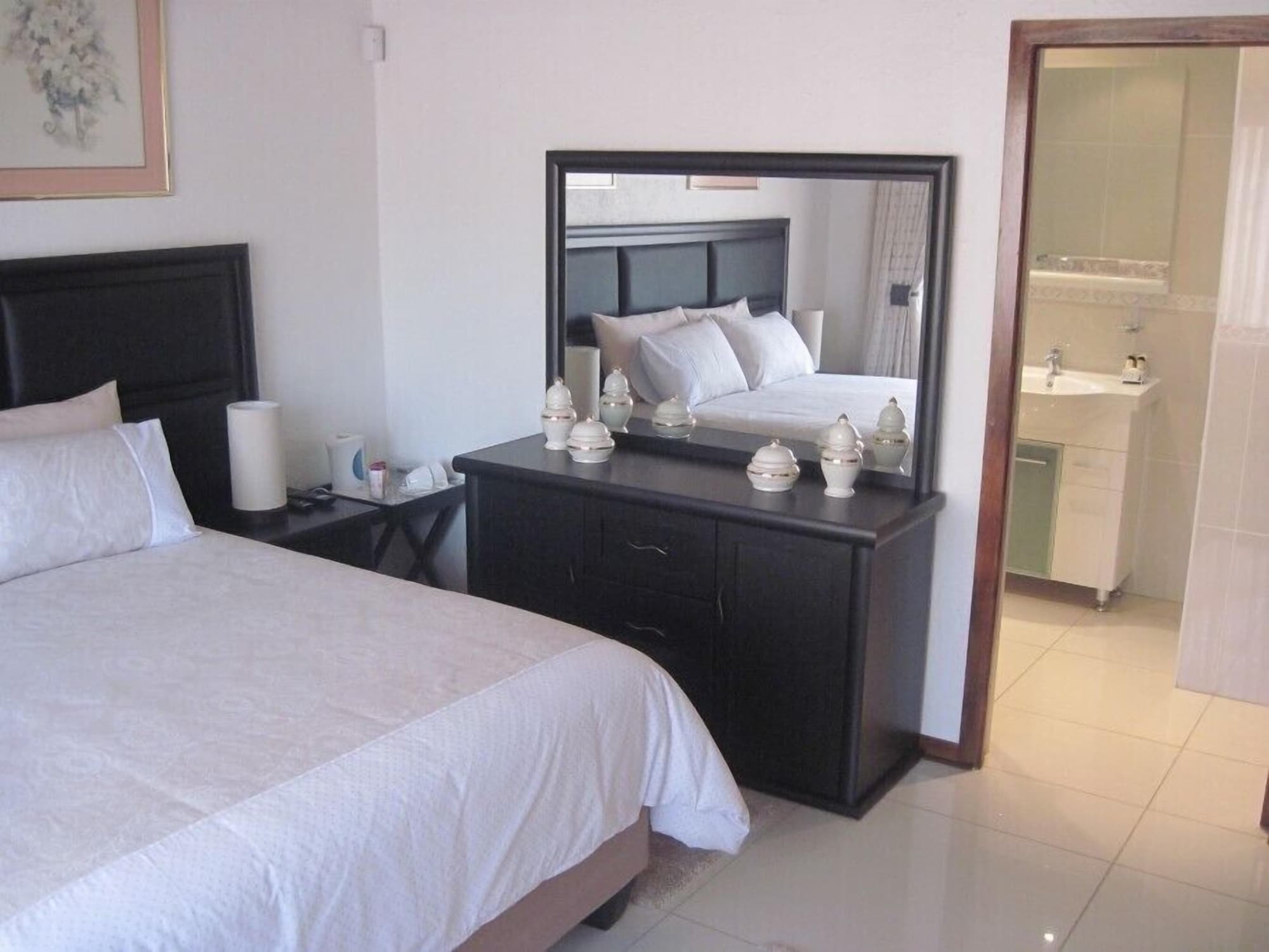 1 BEDROOM, NEST, COMFORT, NORTH WING