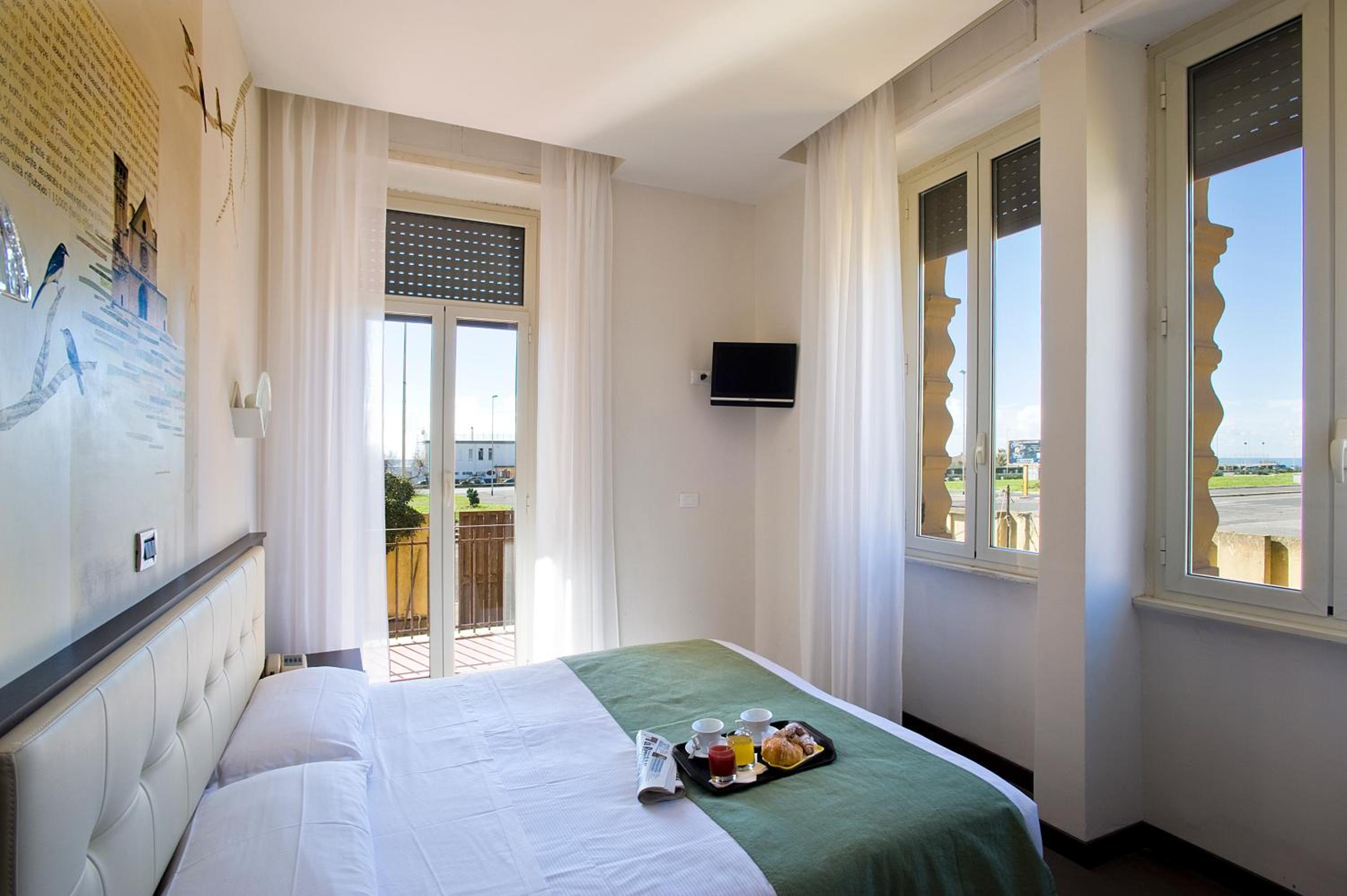 غرفة بسرير مزدوج أو سريرين منفصلين بإطلالة على البحر، Hotel Bellavista 4/7