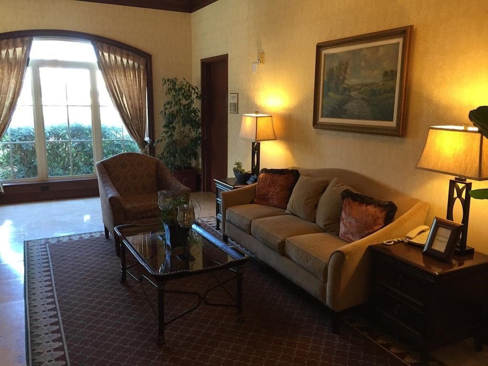 Bay Landing Hotel 27/55