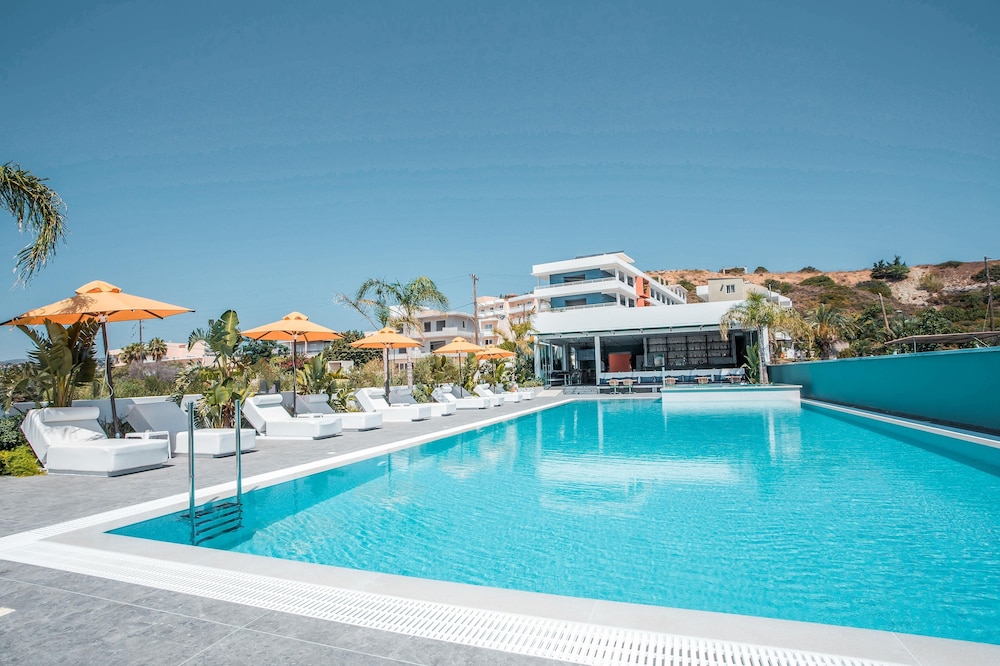 Mazoren Art Hotel 6/60