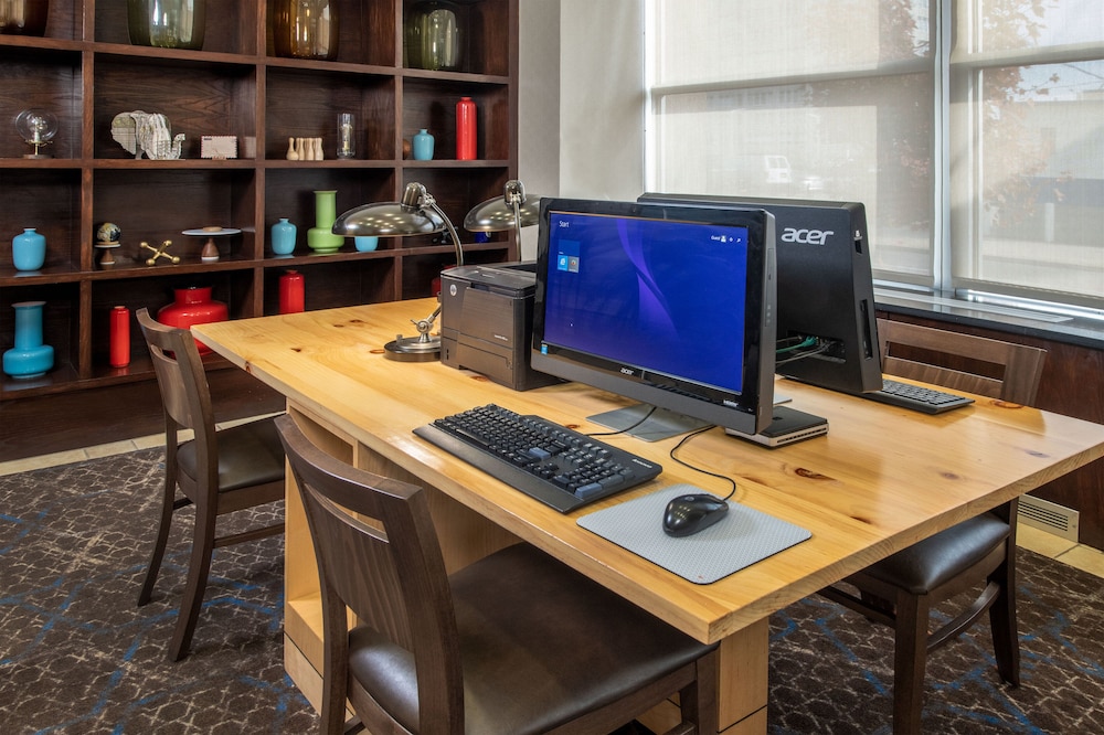 Four Points by Sheraton Philadelphia City Center 44/48