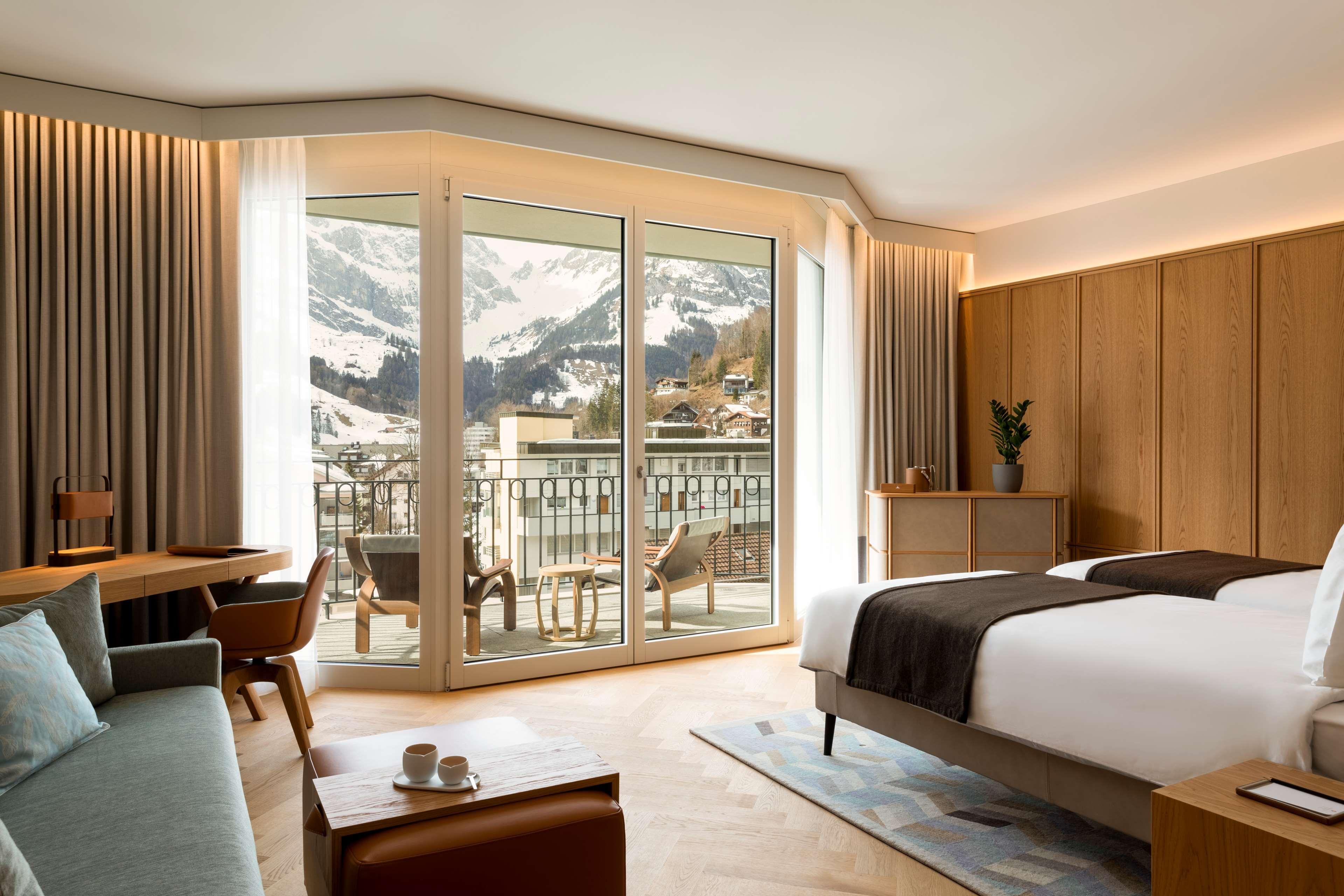 Premier, Double Bed, Kempinski Palace Engelberg 3/10