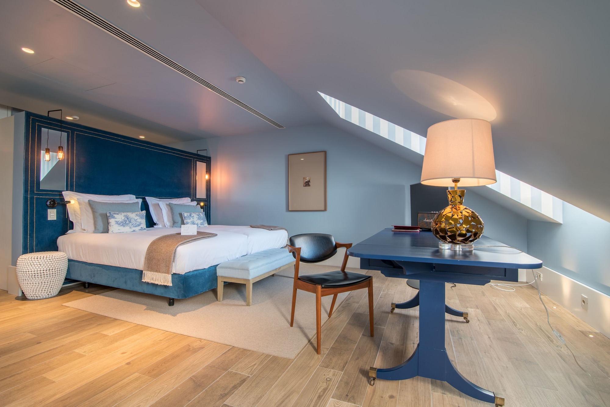 Suite, River View