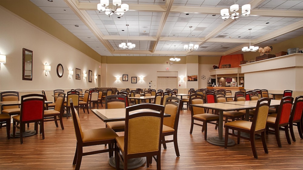 Best Western Watertown Fort Drum 42/55