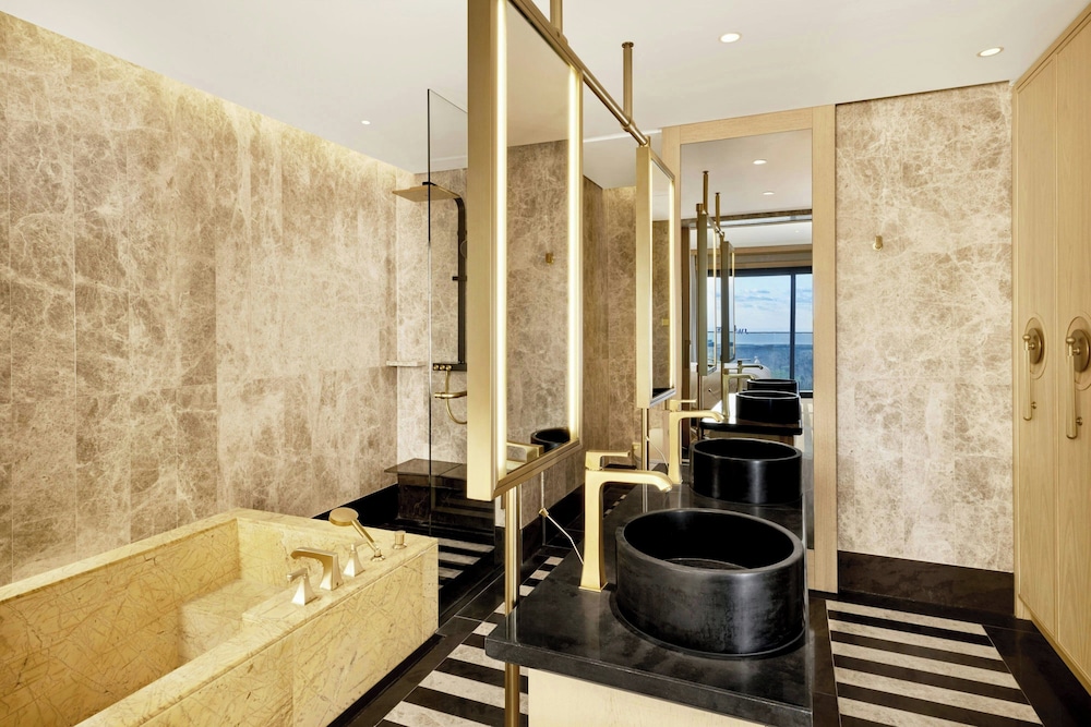 JW Marriott Jeju Resort and Spa 49/50