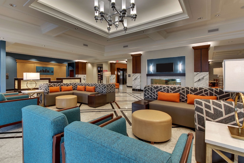 Drury Plaza Hotel Richmond 30/50