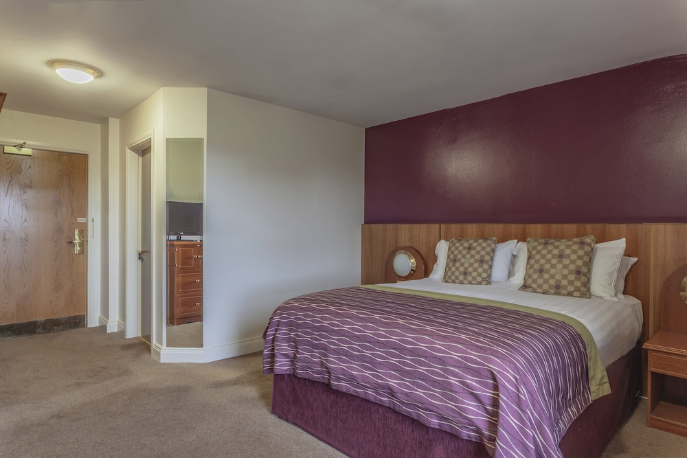 Silverbirch Hotel 12/63