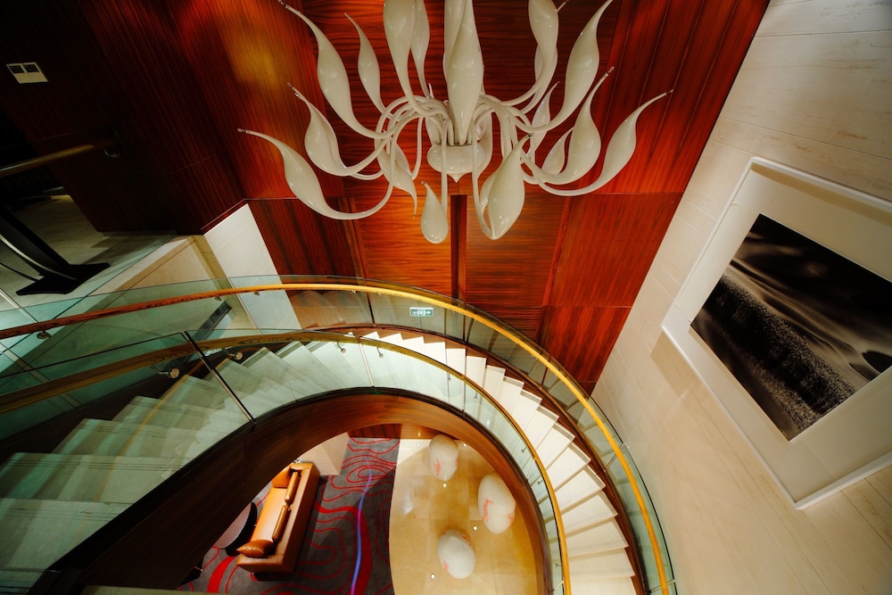 Dw Hotels 34/50
