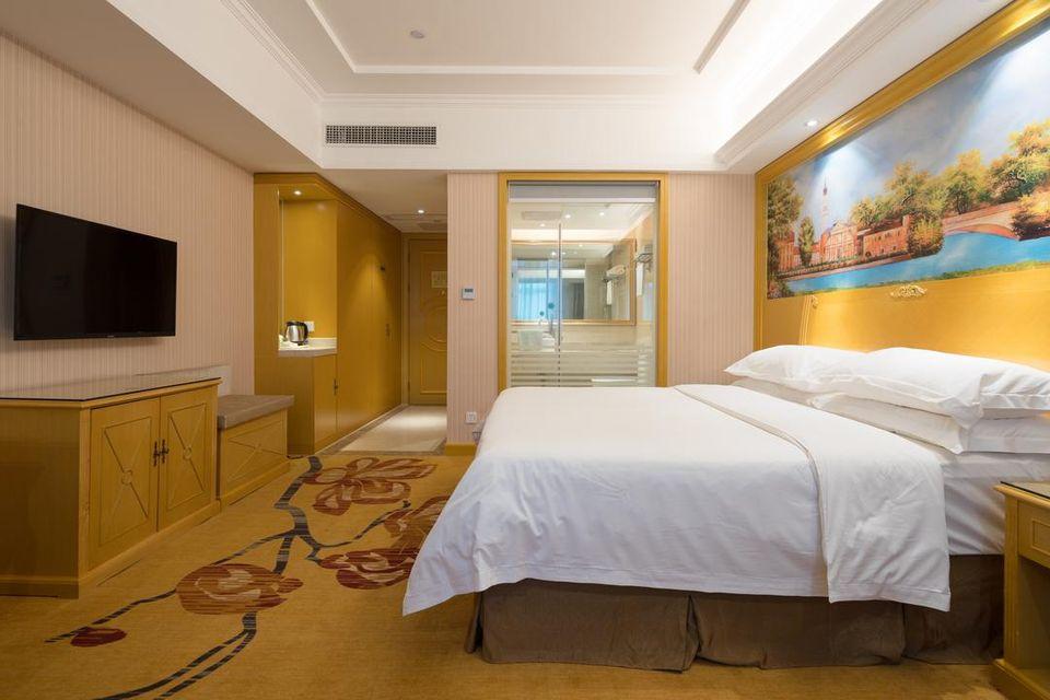 Vienna Hotel (Shenzhen Luofang) 26/37
