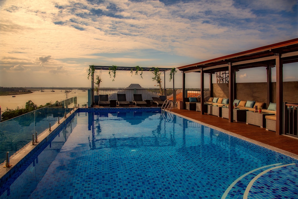 Cozy Savvy Boutique Hotel Hoi An 29/50