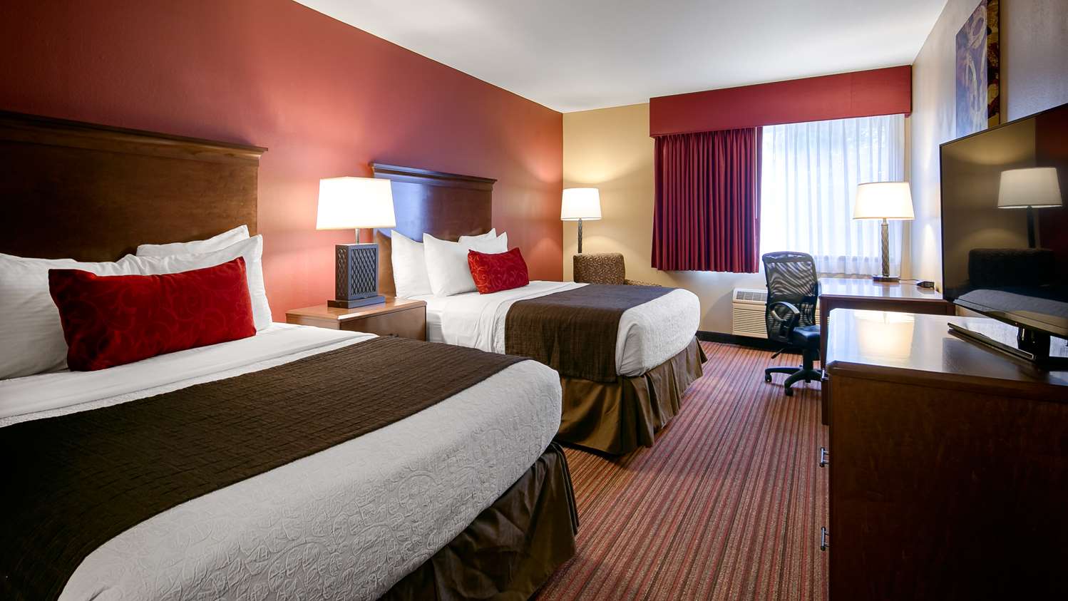 غرفة بسريرين كوين، Best Western Woodland Inn 2/2