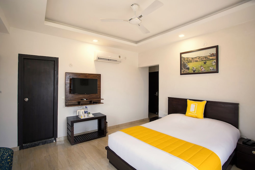 Bloom Boutique Udaipur (Lake Pichola) 15/50