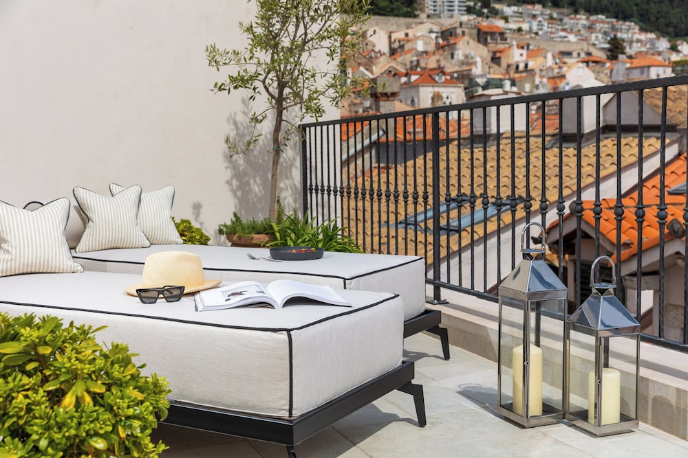Boutique Hotel Stari Grad 36/42