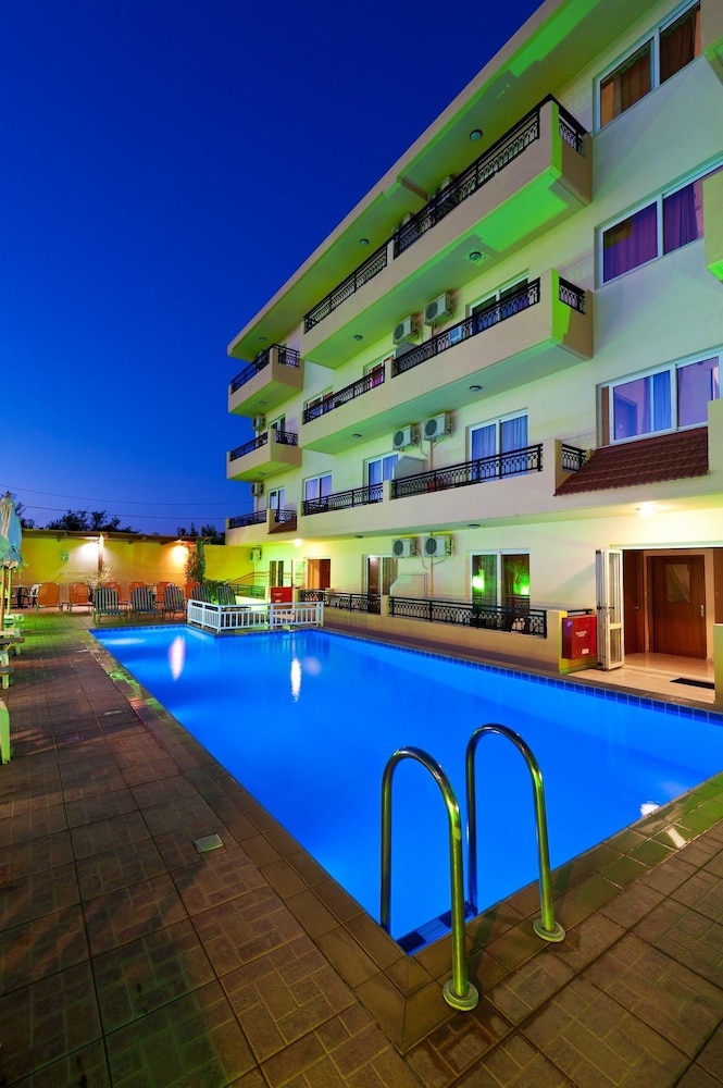 Alea Hotel Apartments 1/29