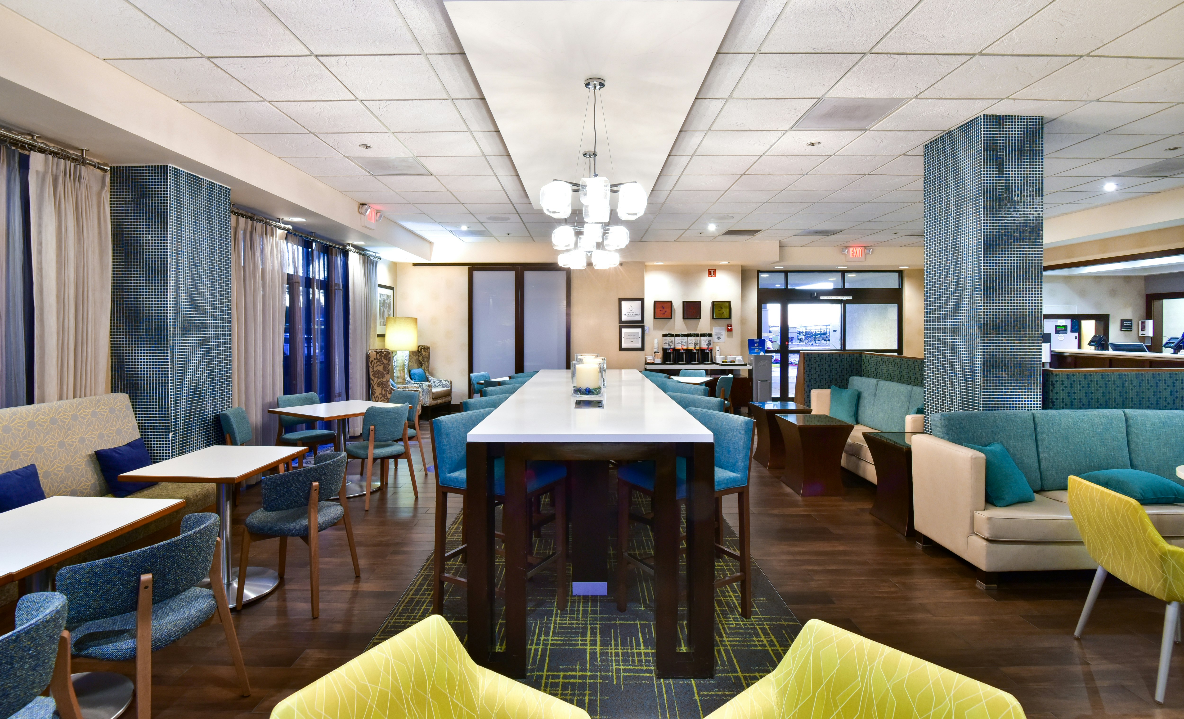 Hampton Inn Tucson Airport 13/19