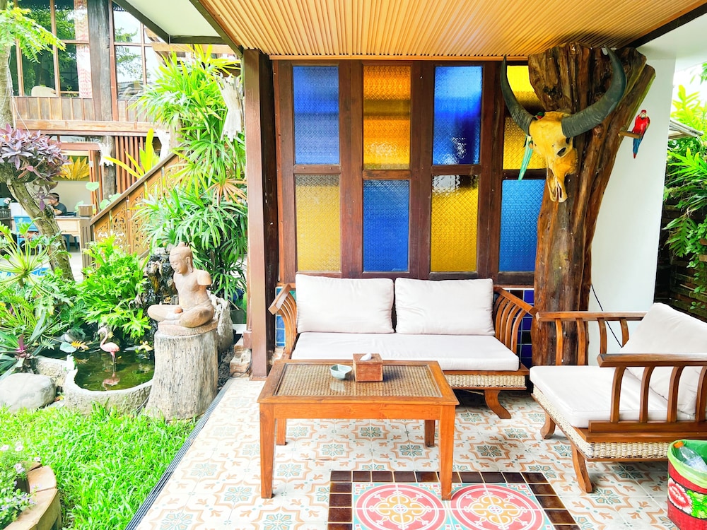 Pao Come Boutique House 13/79