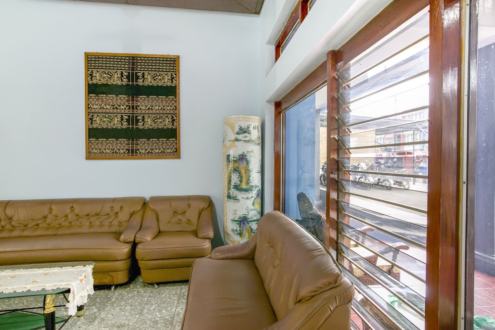 OYO 2320 Hotel Charvita 17/21