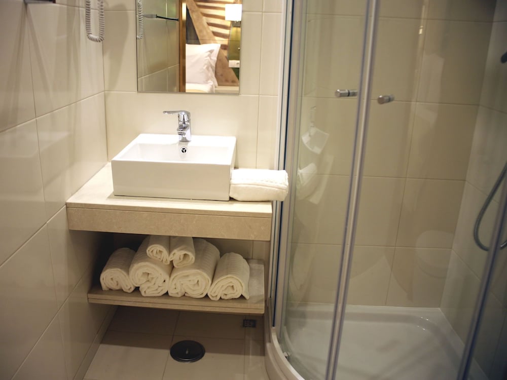 Lisbon Style Guesthouse 14/16