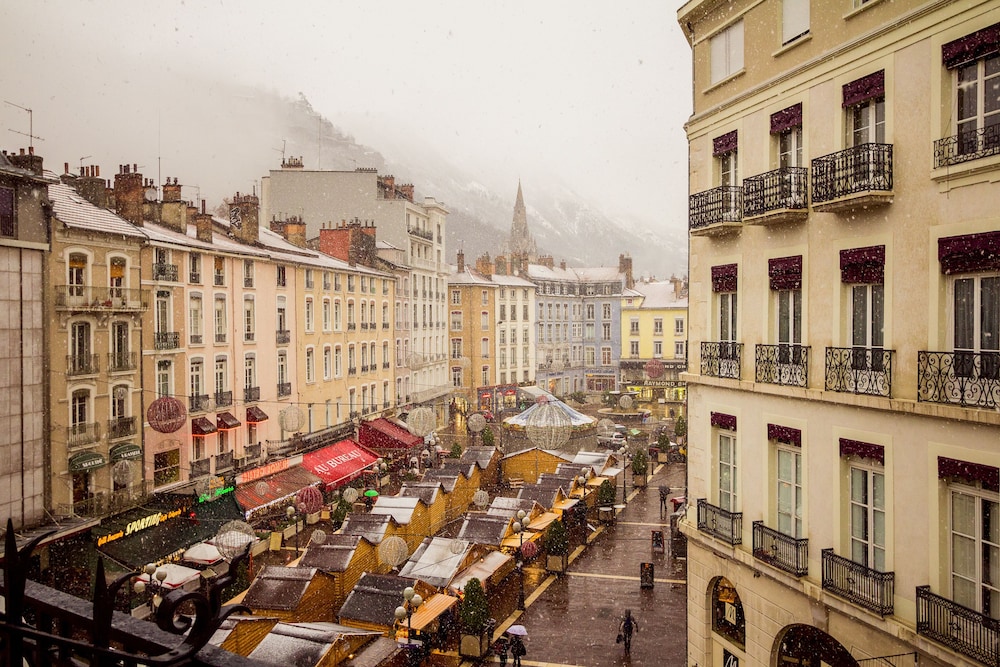 Europe Grenoble Hyper-Centre 5/50