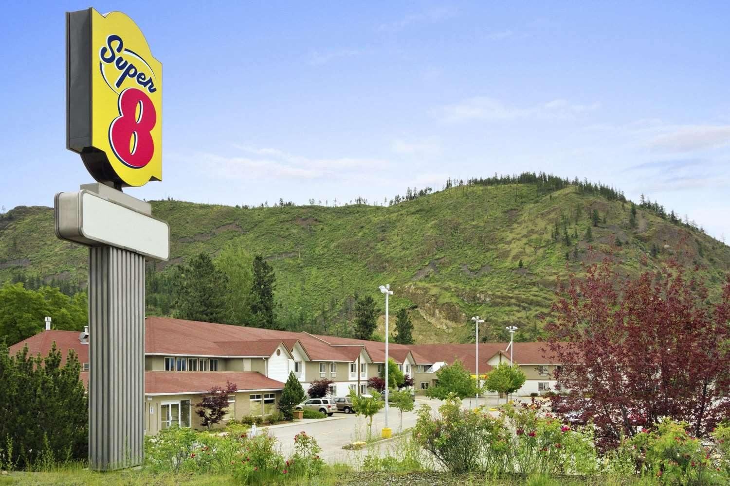 Super 8 By Wyndham West Kelowna Bc 7/8