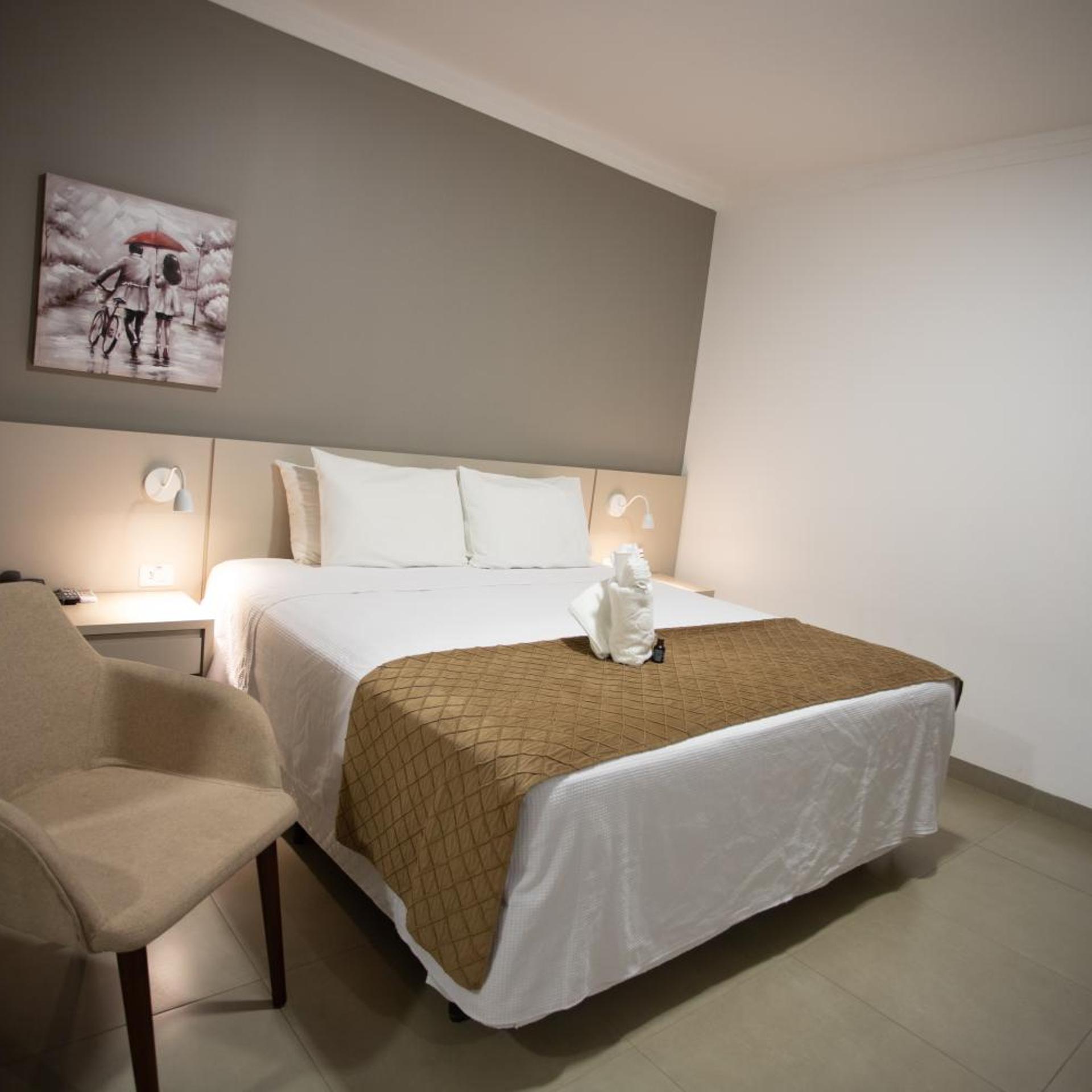 Ellus Hotel 19/50