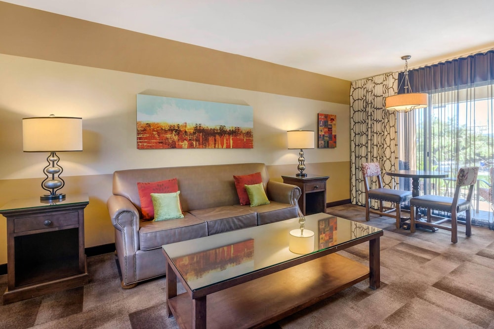 Carlton Oaks Lodge, Ascend Hotel Collection 47/71