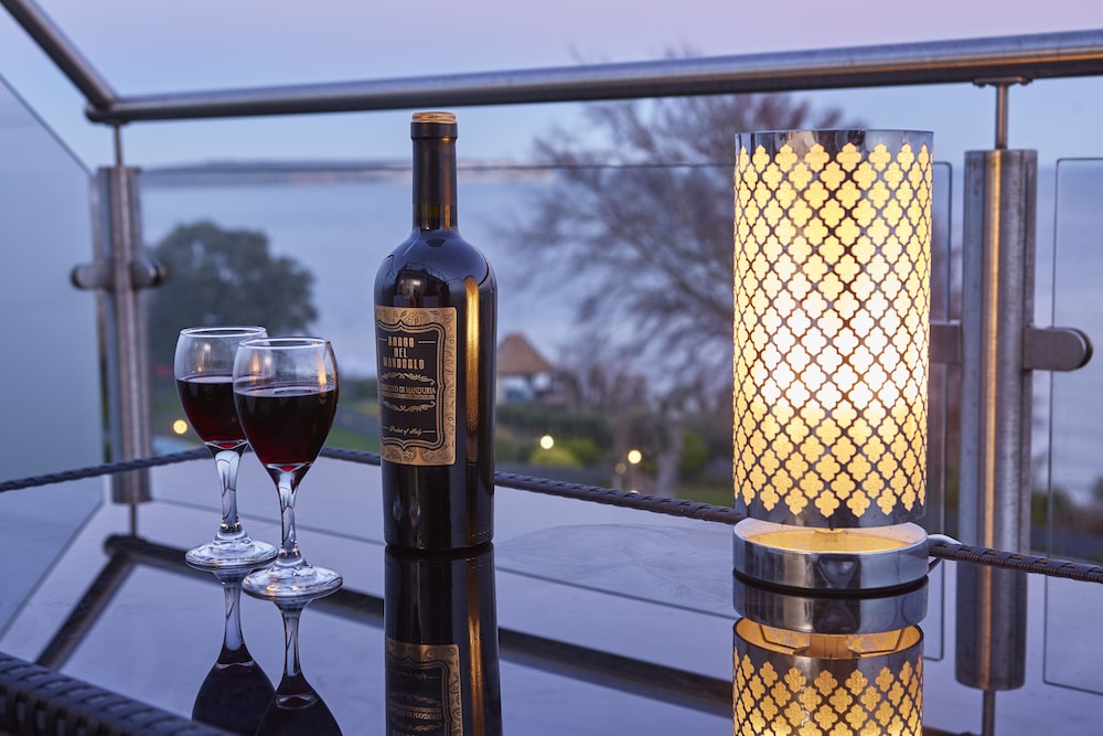 Luccombe Hall Hotel 40/75