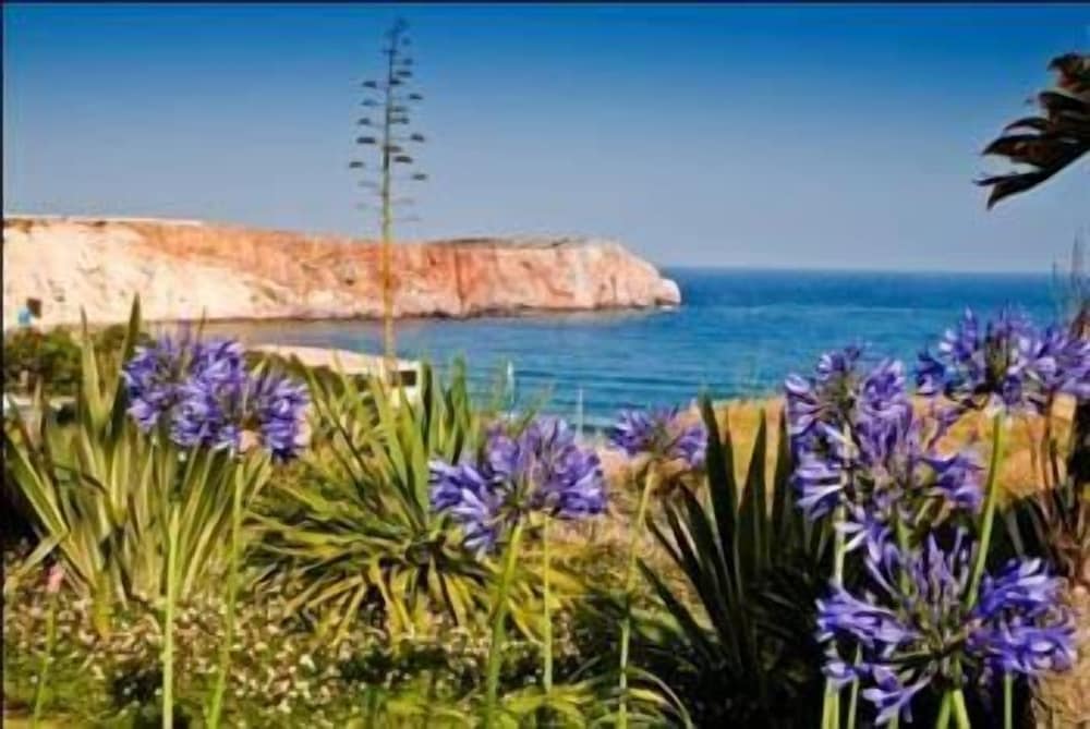 MARETA VIEW BOUTIQUE BED AND BREAKFAST 40/50