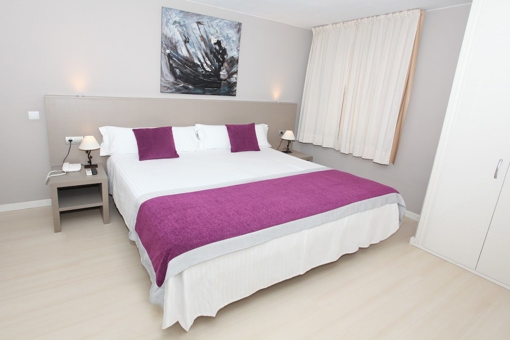 El Faro Inn Apartments 12/56