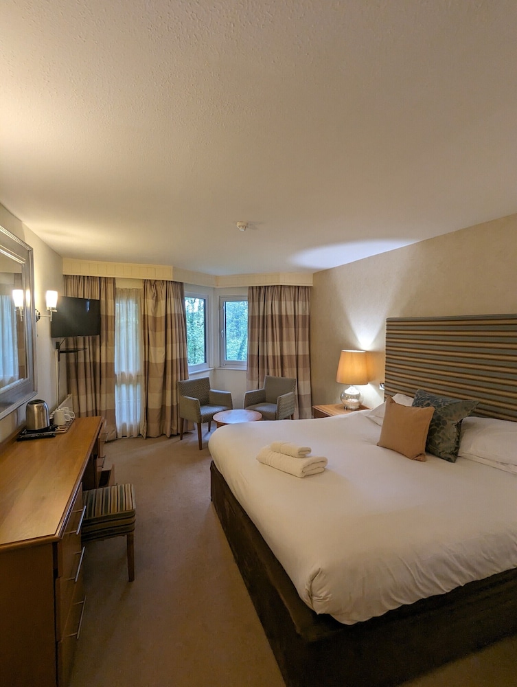 Marwell Hotel 23/60