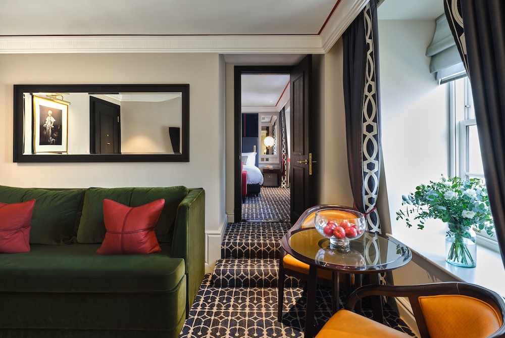 The Mayfair Townhouse – an Iconic Luxury Hotel 42/66