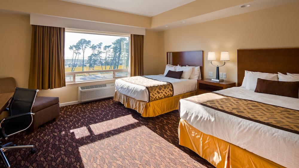Best Western Plus Northwoods Inn 30/80