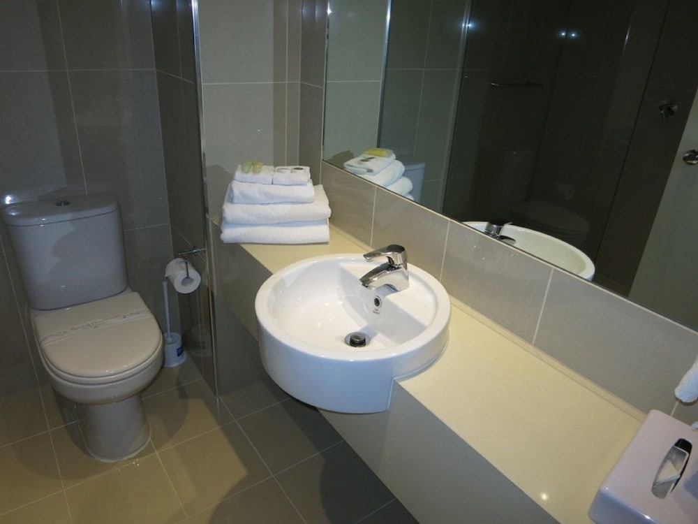 Atlantis Hotel Melbourne 8/31