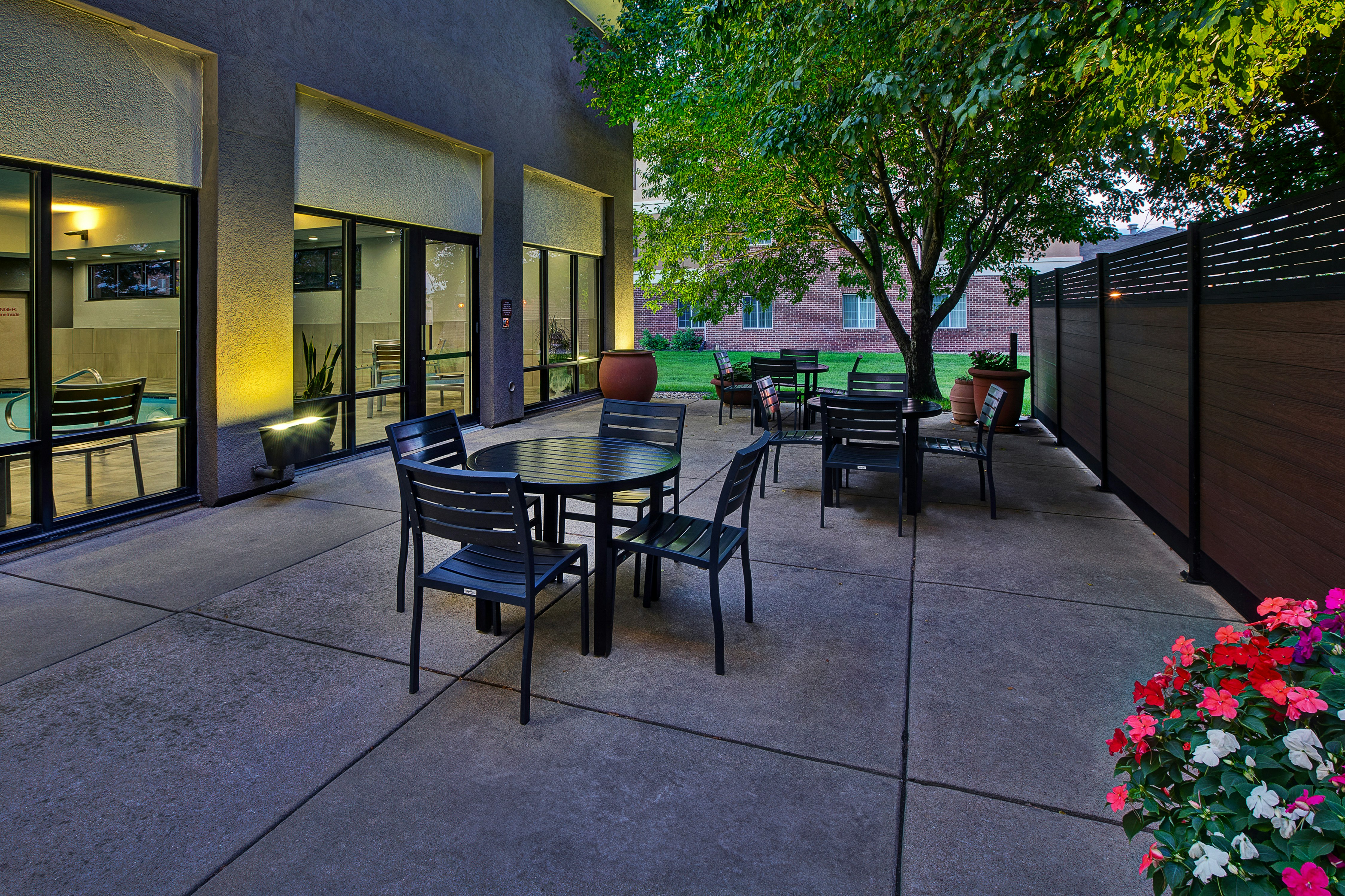 Hampton Inn Sioux Falls 40/52