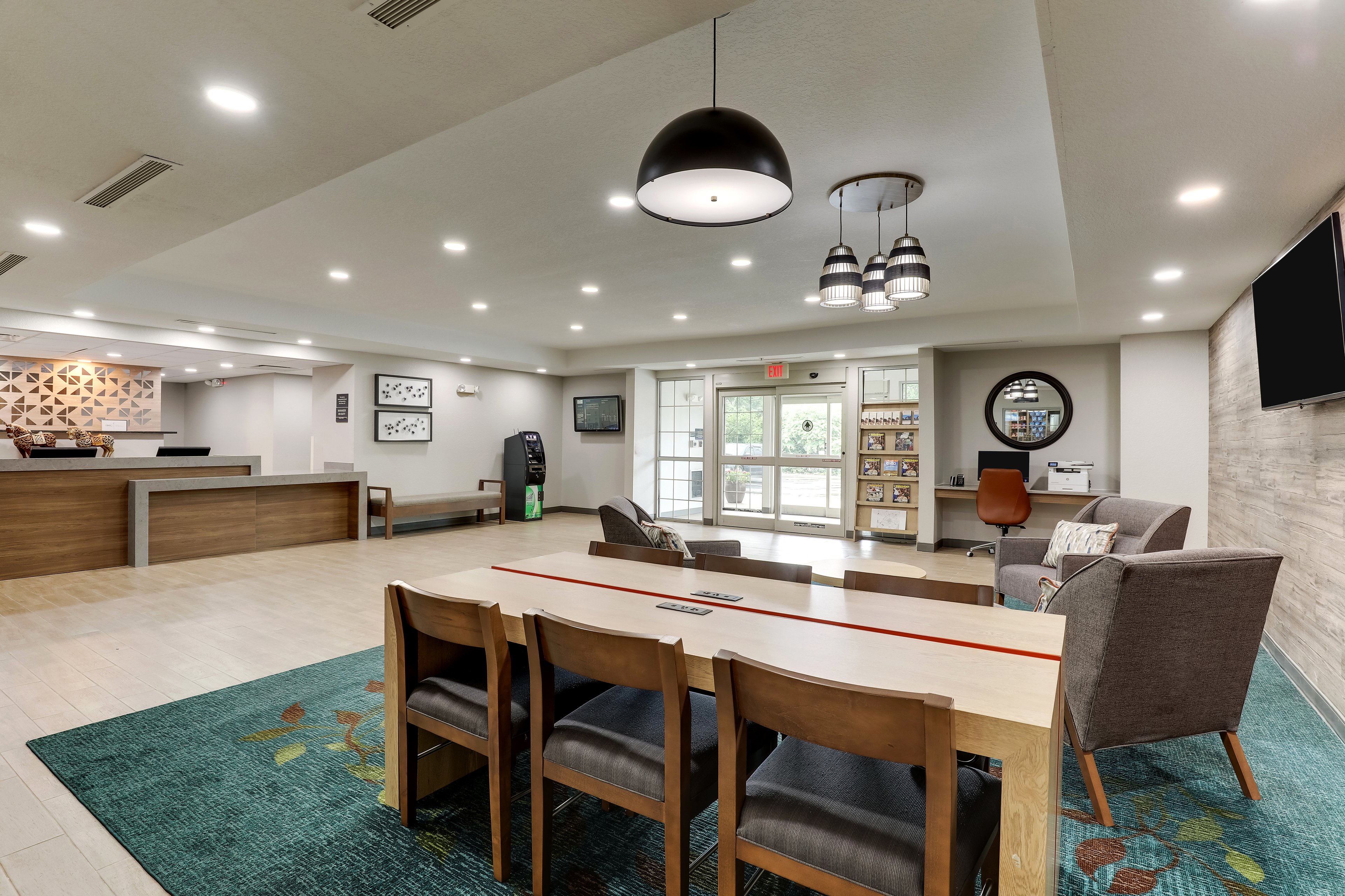 Candlewood Suites Lexington 59/74