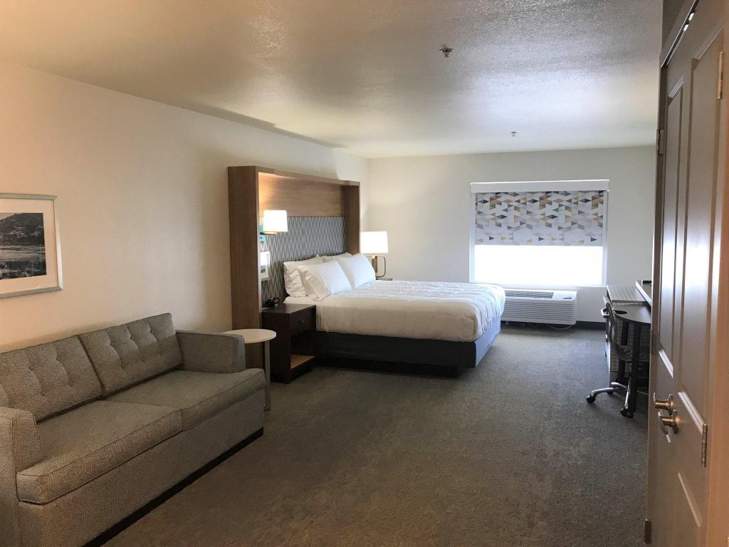 Kids Suite, King Bed
